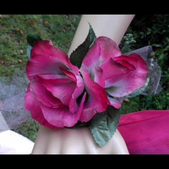 Satin Zombie Dress with hair clip & corsage size S - Picture 6 of 7